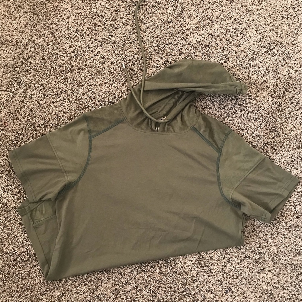 Men’s Hooded Tee